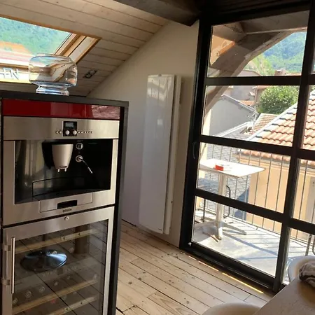 Appartement Renove Au Coeur De Ax Les Thermes