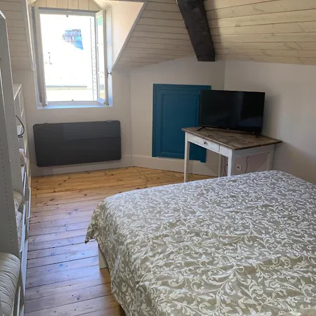 Renove Au Coeur De Ax Les Thermes Appartement *